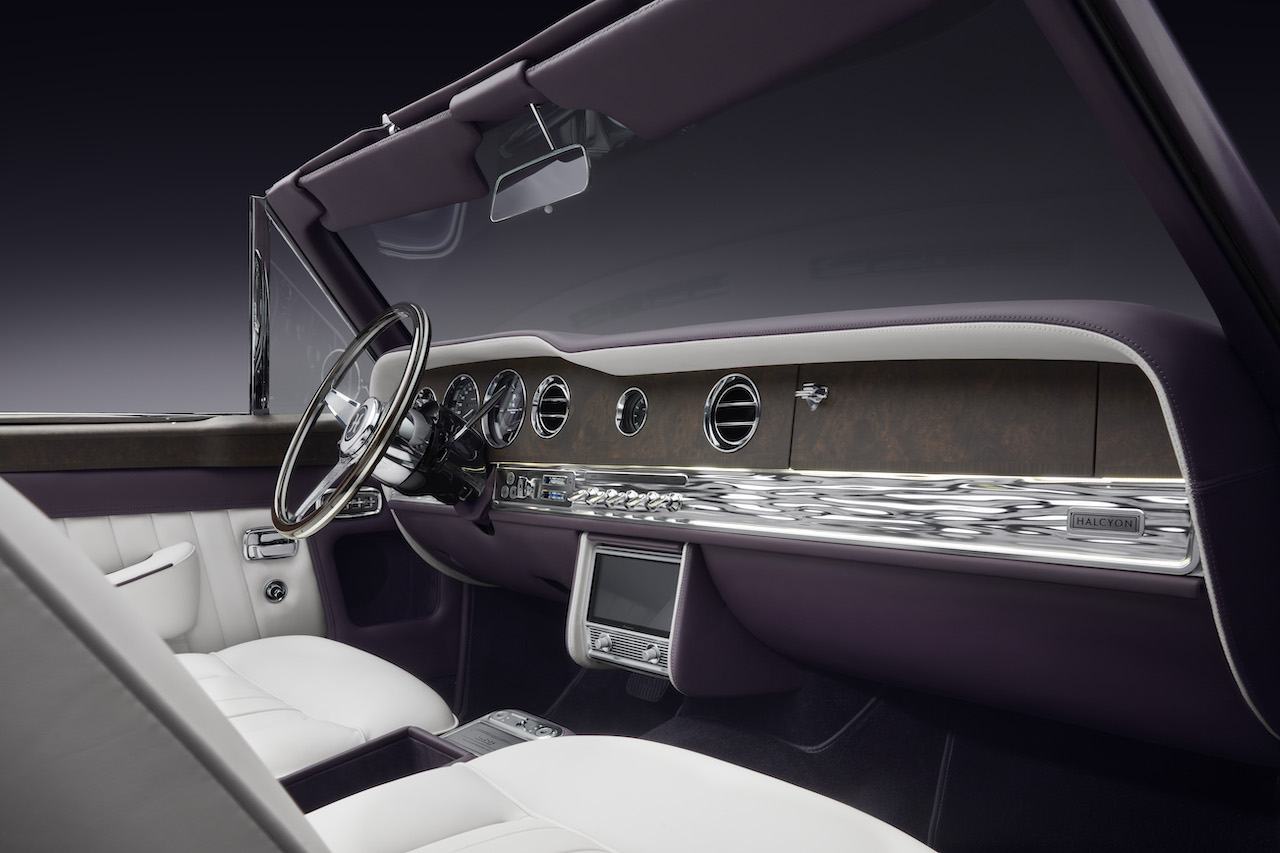 Image 5 - Interior (Passenger)